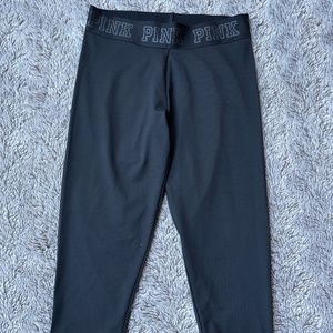 PINK Ultimate Cropped Black Leggins Size S/P